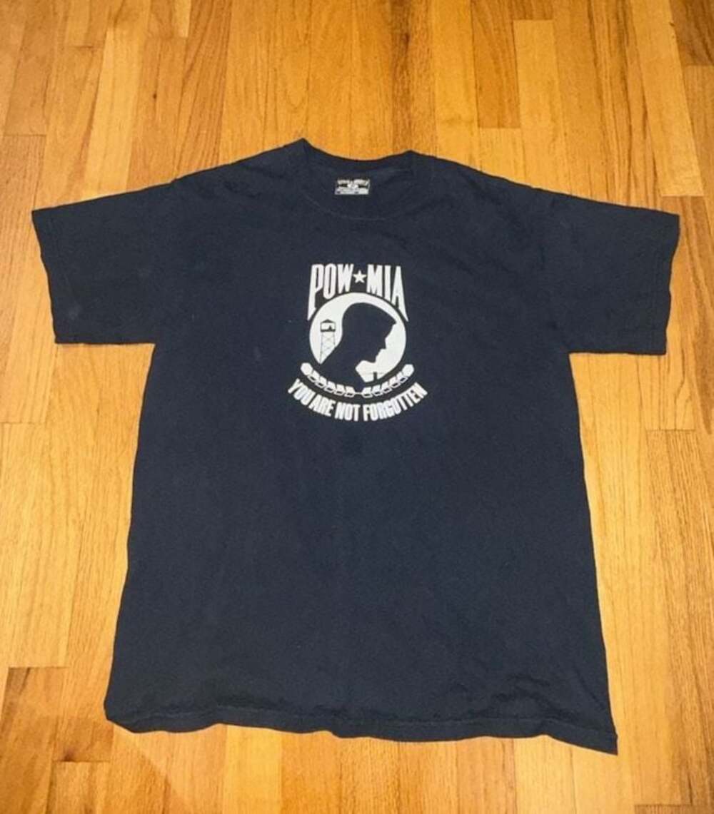 Vintage 90s POW MIA You Are Not Forgotten Military Veteran Graphic Shirt Size M